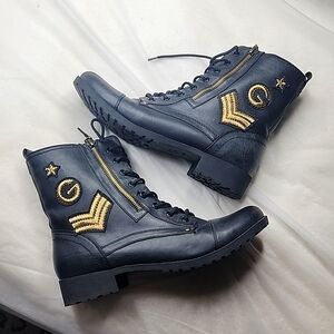 Black Guess boots size 10 women's